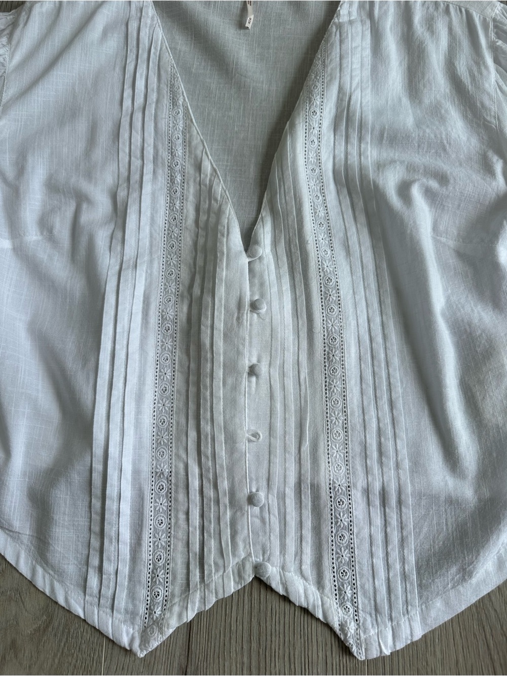 Free People Paula Boho Lace Trim V-Neck Blouse - White Size M READ Description - Picture 6 of 12